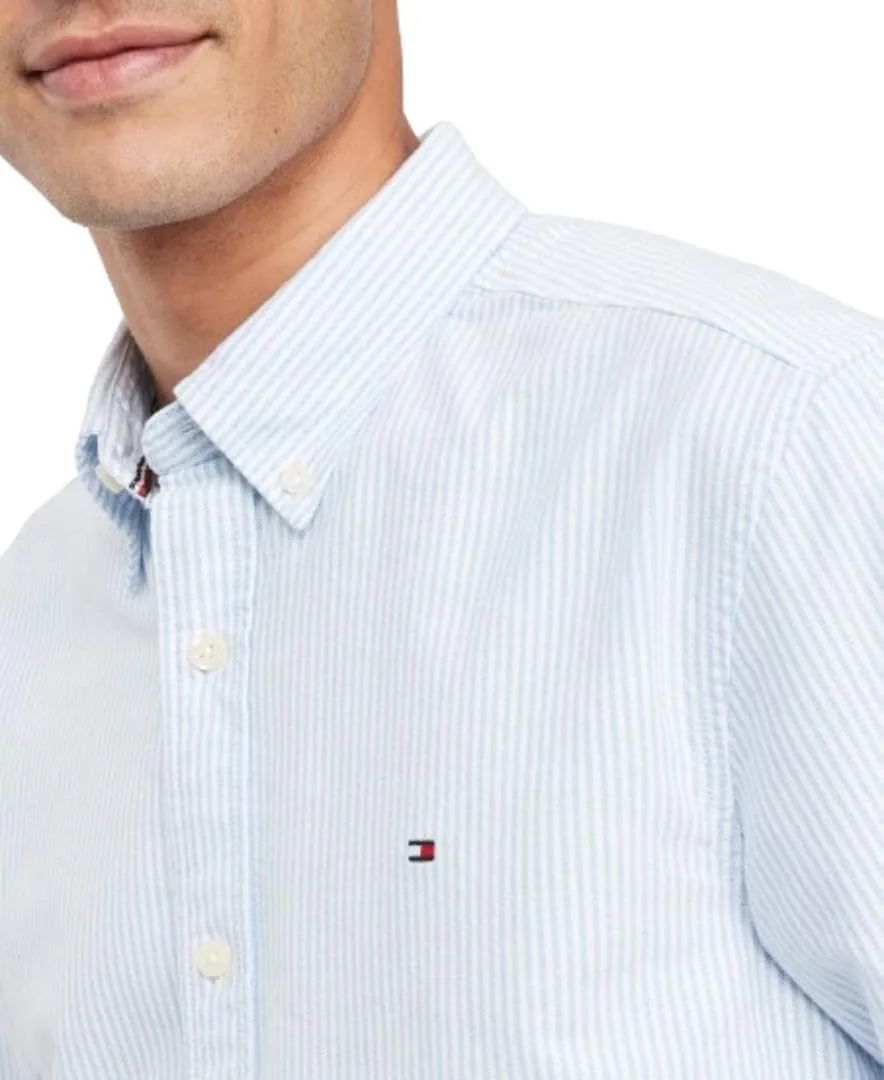 Tommy Hilfiger Men's Long Sleeve Button Down Oxford Shirt in Regular Fit