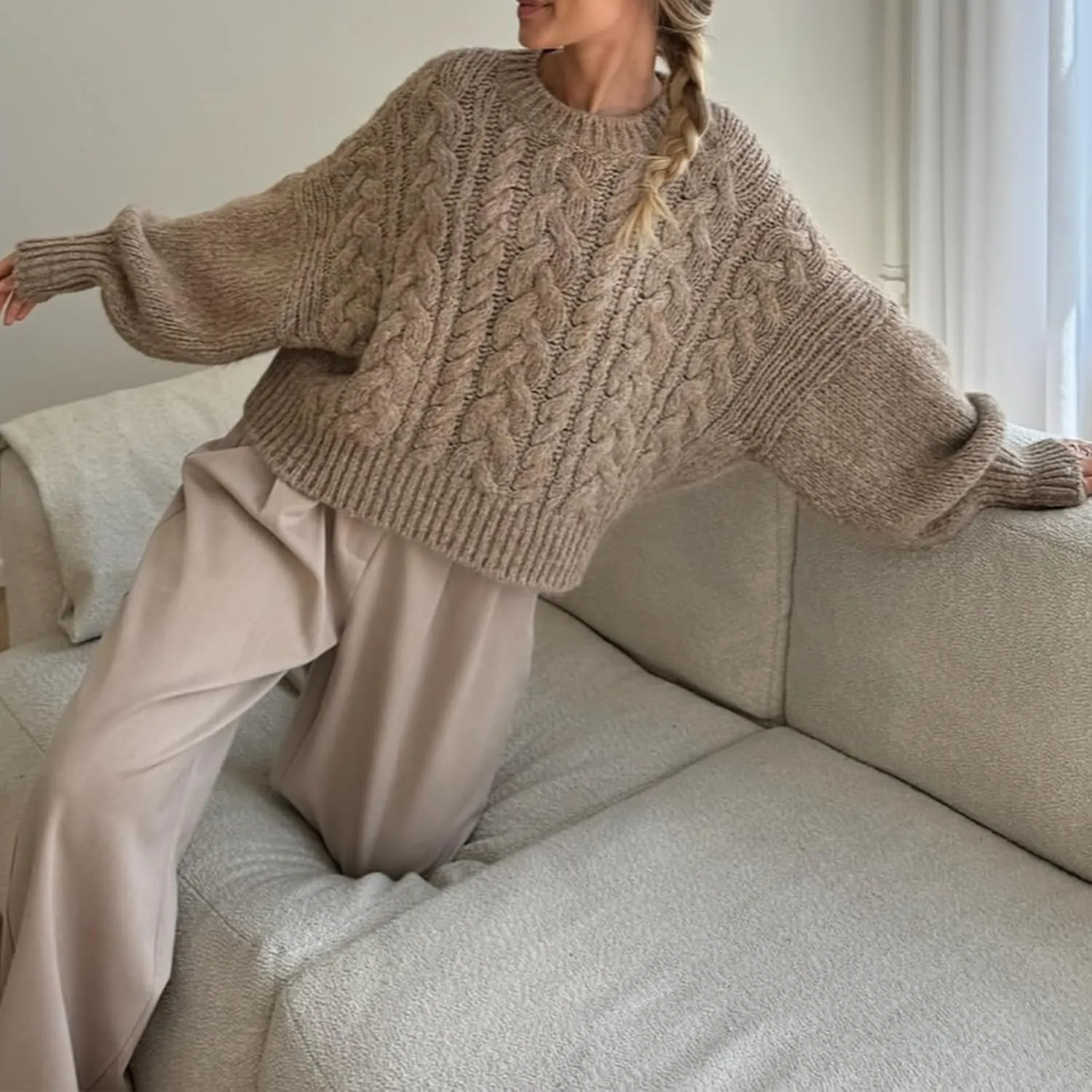 Women Cable Knit Sweaters Lantern Long Sleeve Crewneck Twist Pullover Sweater Casual Chunky Basic Knit Jumper Tops