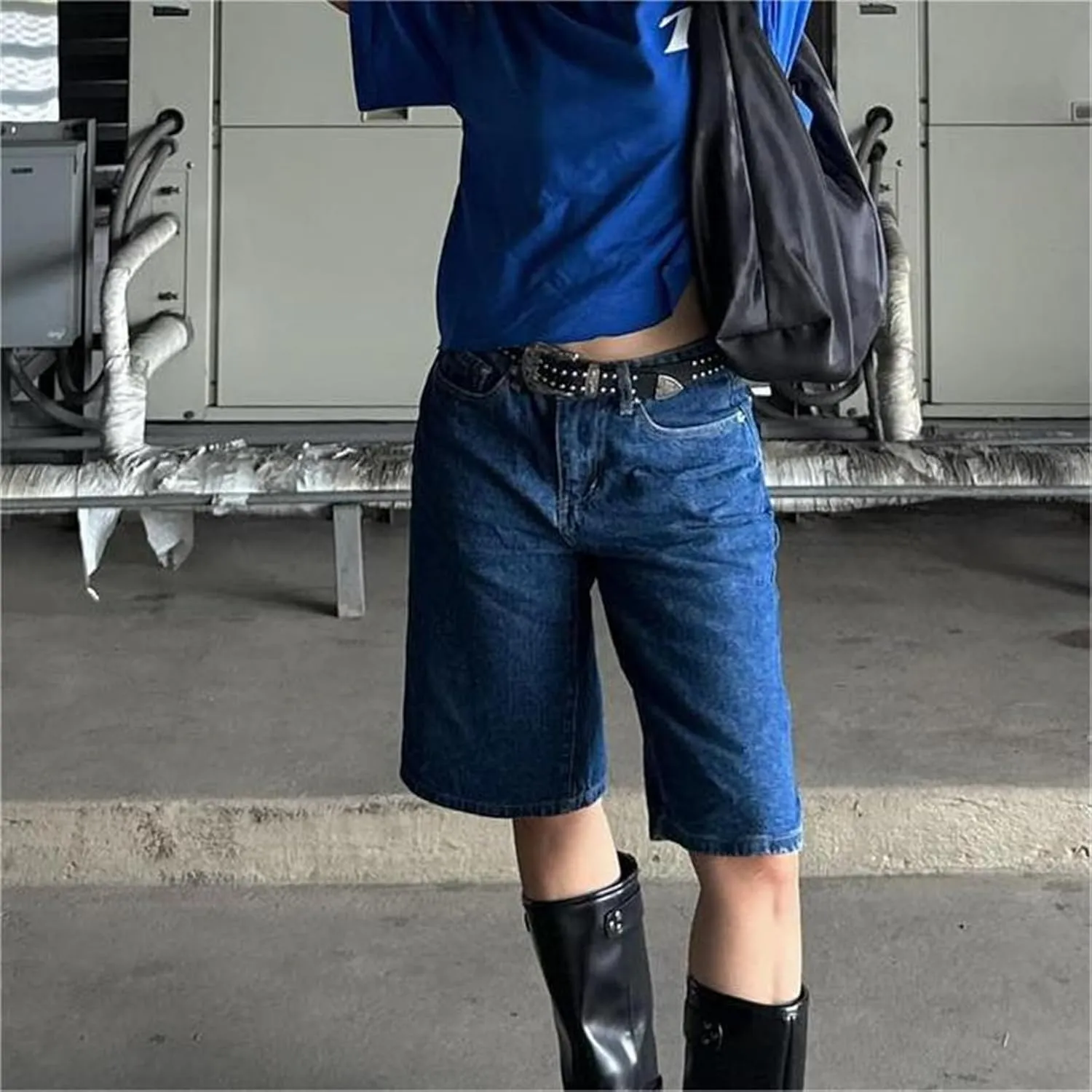 Women Y2K Baggy Denim Shorts Loose Mid Rise Cargo Long Jean Shorts Summer Wide Leg Distressed Carpenter Jorts
