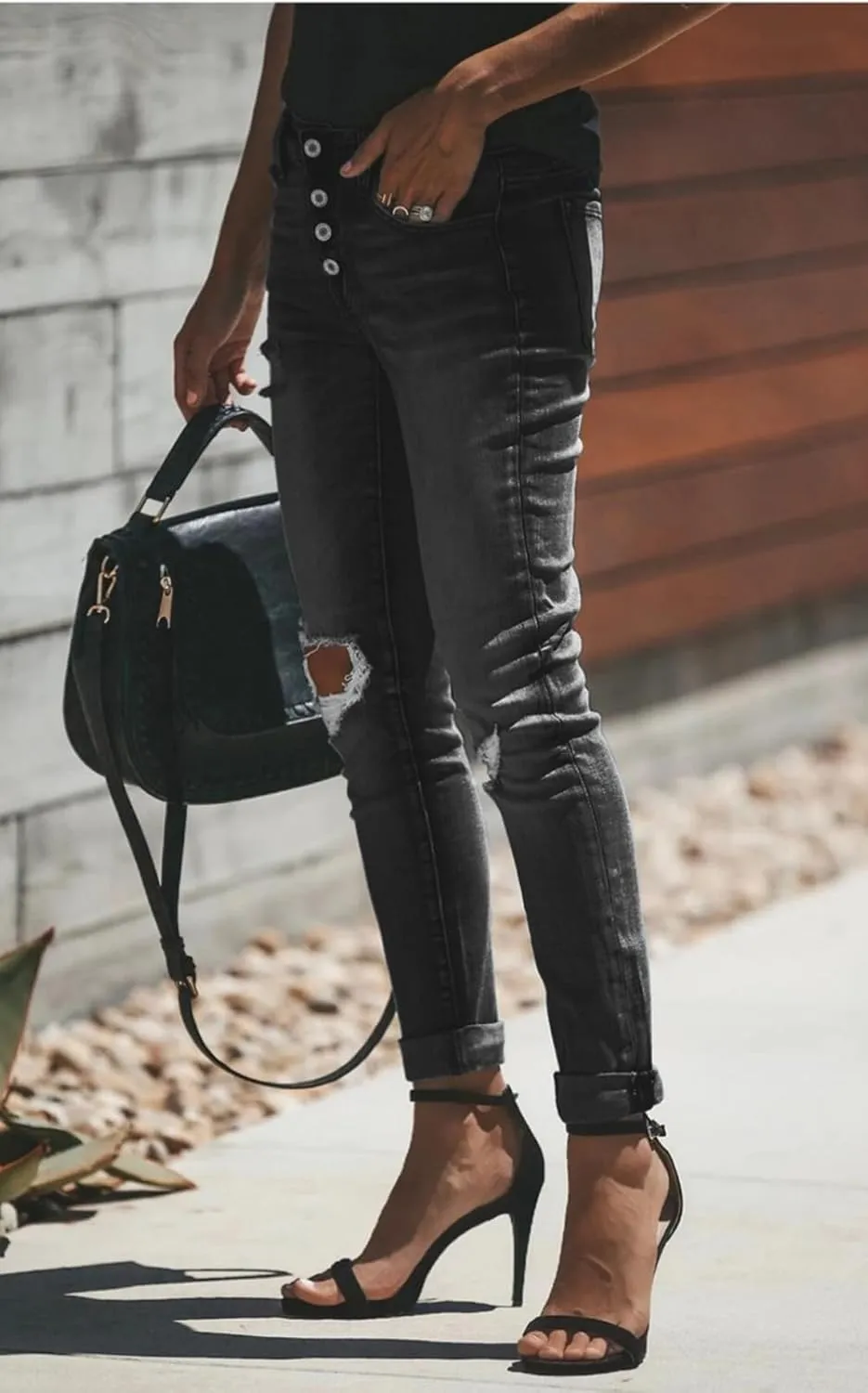Women's Distressed Mid Waisted Boyfriend Jeans Loose Fit Ripped Stretchy Denim Pants